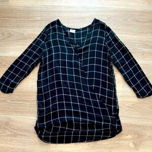 Super Cute Black Long Blouse with White Checkers Size S
